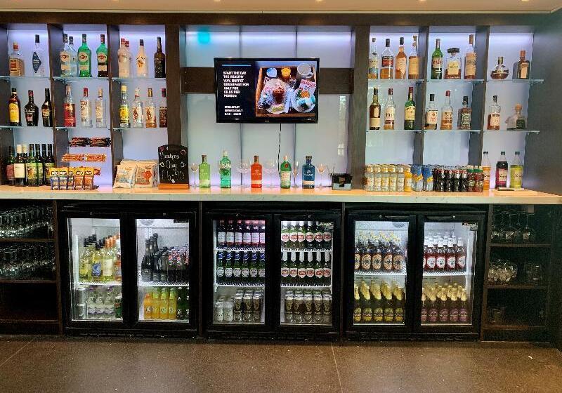 Отель Days Inn Wetherby