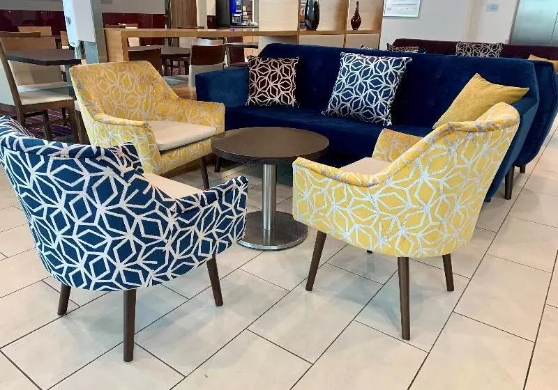 Отель Days Inn Wetherby