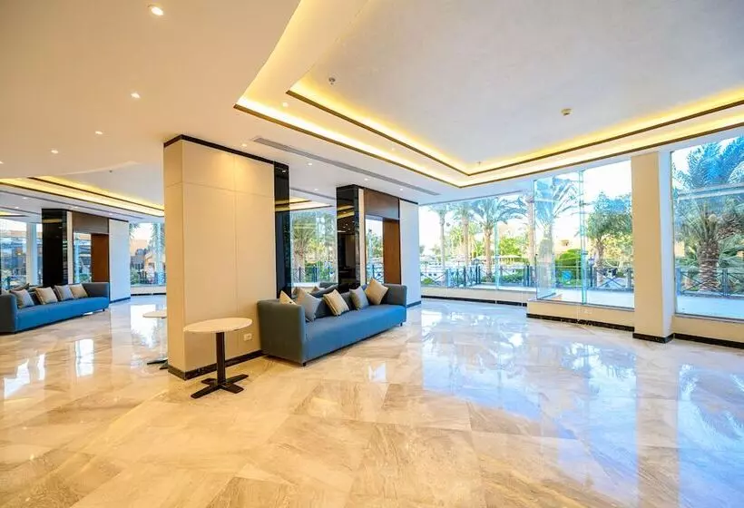 هتل Golden Beach Resort