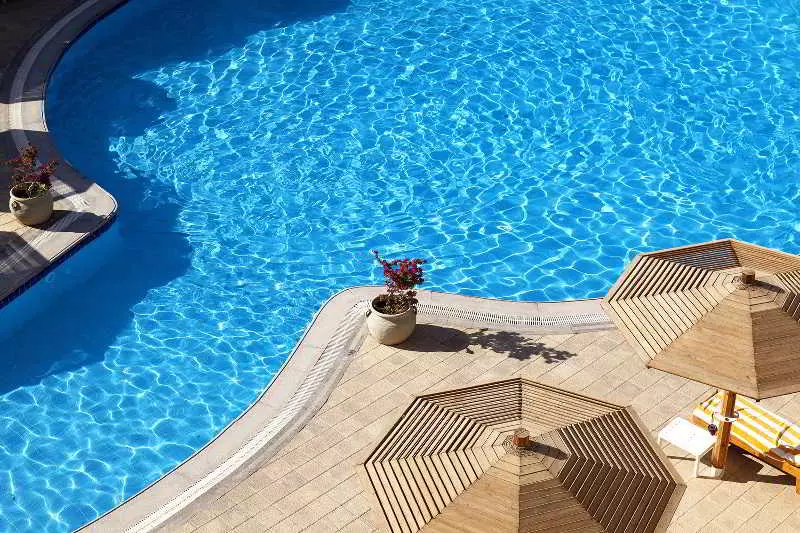 هتل Golden Beach Resort