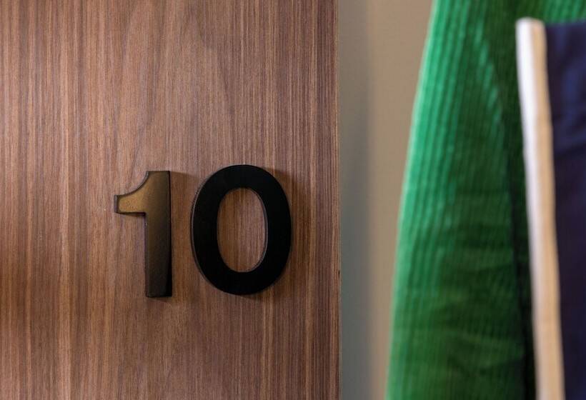 ホテル Hôtel Gabbie