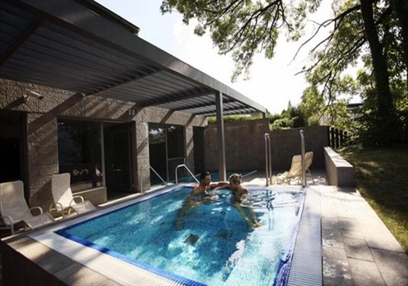 בית מלון כפרי Jadran  Sava S & Resorts