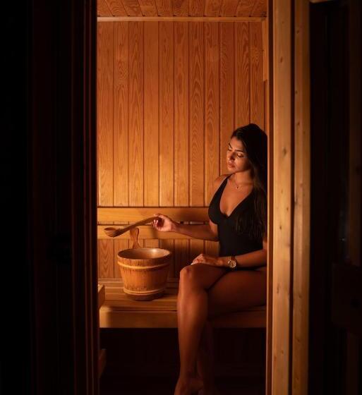 Kempinski Nile Hotel, Cairo