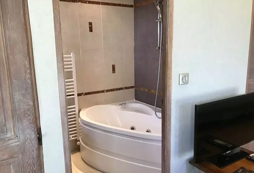 호텔 Demeures & Châteaux Hôtel Domaine Le Clos Des Fontaines