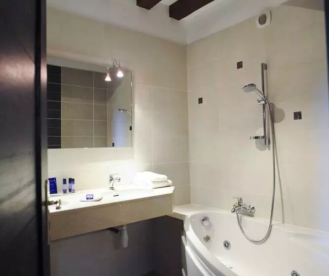 호텔 Demeures & Châteaux Hôtel Domaine Le Clos Des Fontaines