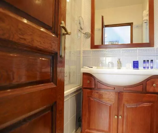 호텔 Demeures & Châteaux Hôtel Domaine Le Clos Des Fontaines