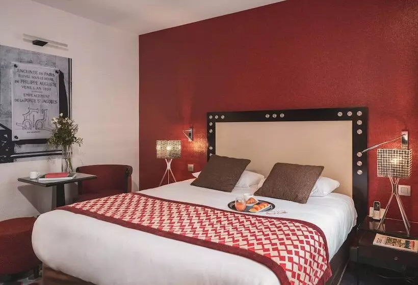 Hotel Le Petit Paris