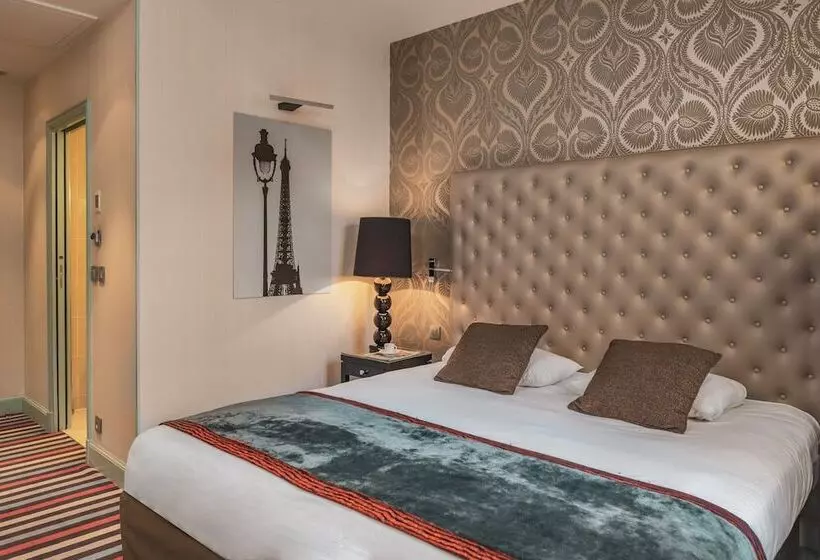 Hotel Le Petit Paris