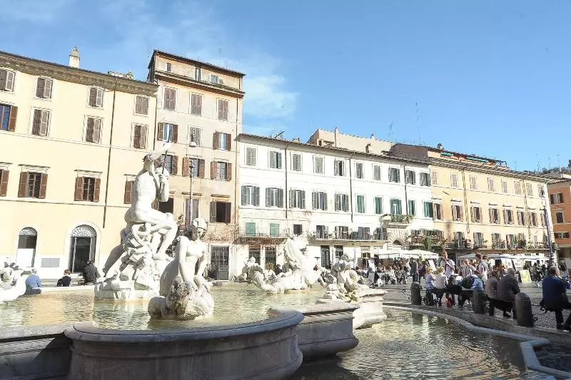 Отель Navona Apartments