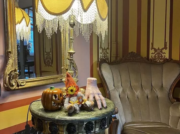 Отель Old Time Residence