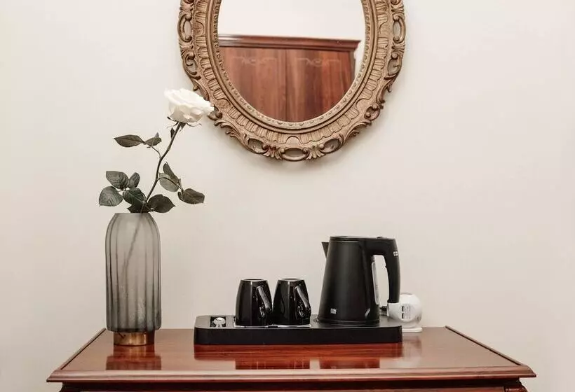 Отель Old Time Residence