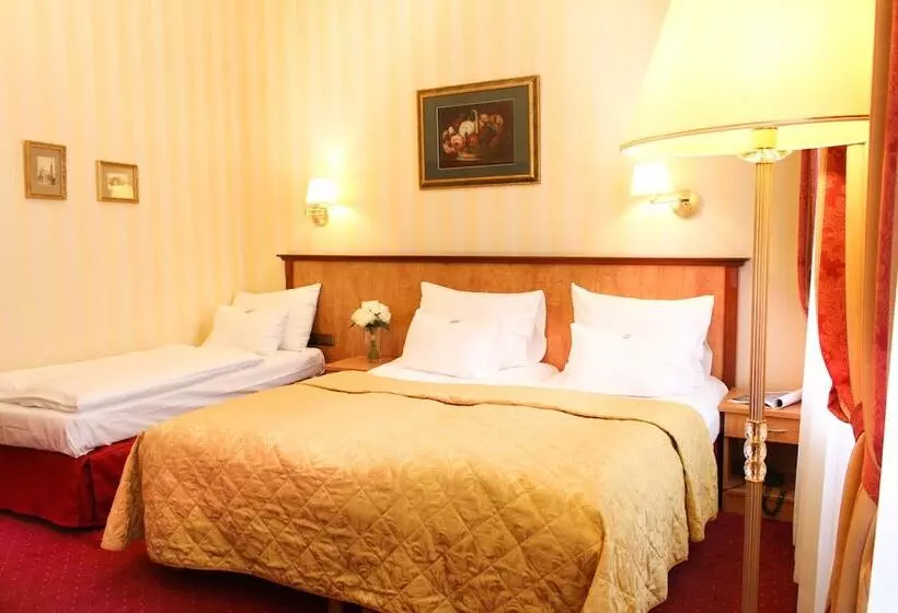 호텔 Pension Opera Suites I Self Check In