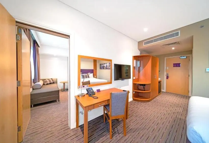 Premier Inn Dubai Investments Park