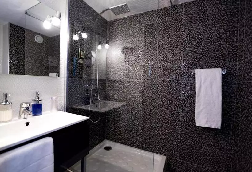 Отель Relais Saint Jean Troyes