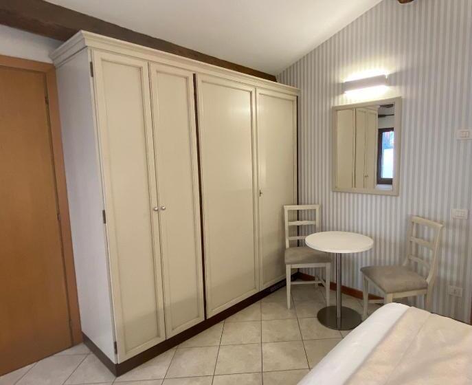 هتل San Lio Tourist House