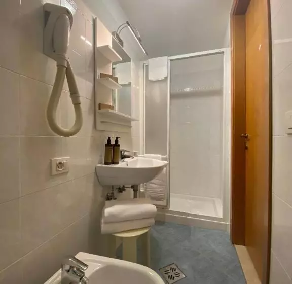 هتل San Lio Tourist House