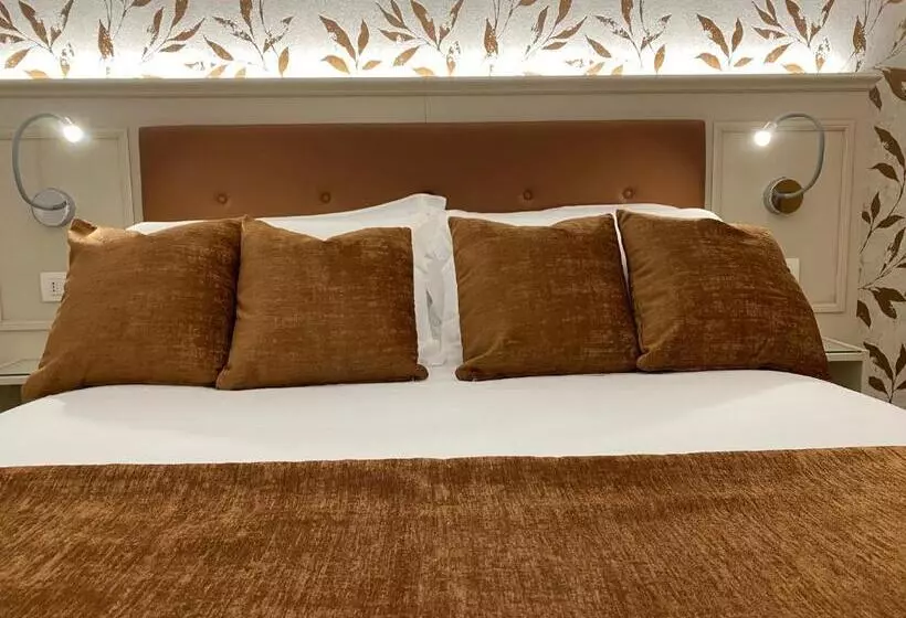 هتل San Lio Tourist House