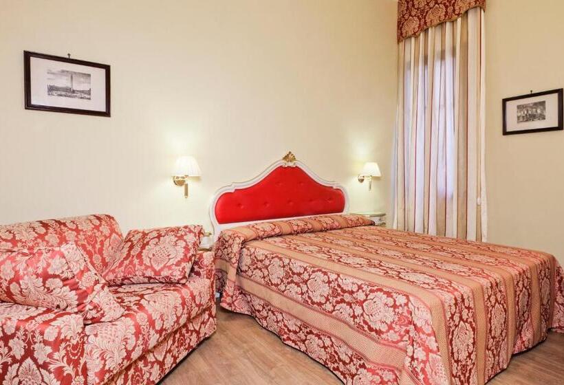 هتل San Lio Tourist House