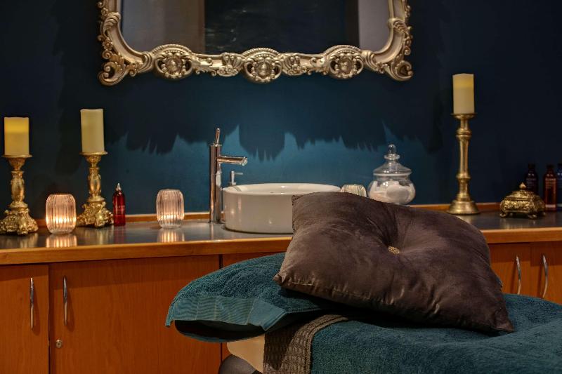 Wild Pheasant Hotel & Spa