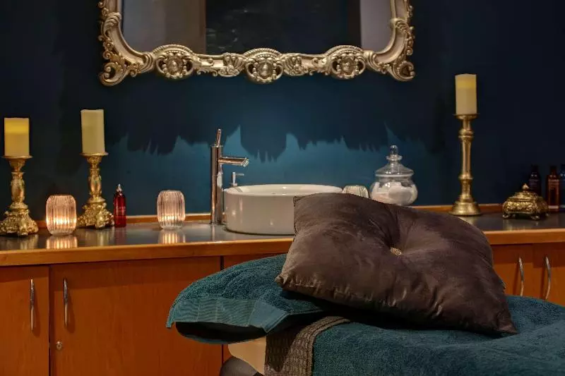 Wild Pheasant Hotel & Spa