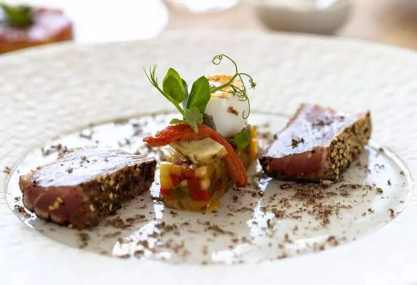 La Reserve Ramatuelle Hotel Spa & Villas