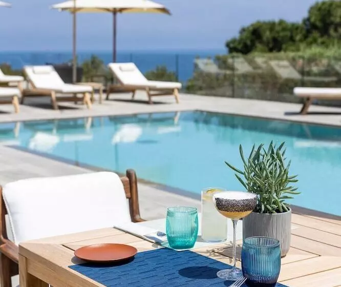 La Reserve Ramatuelle Hotel Spa & Villas