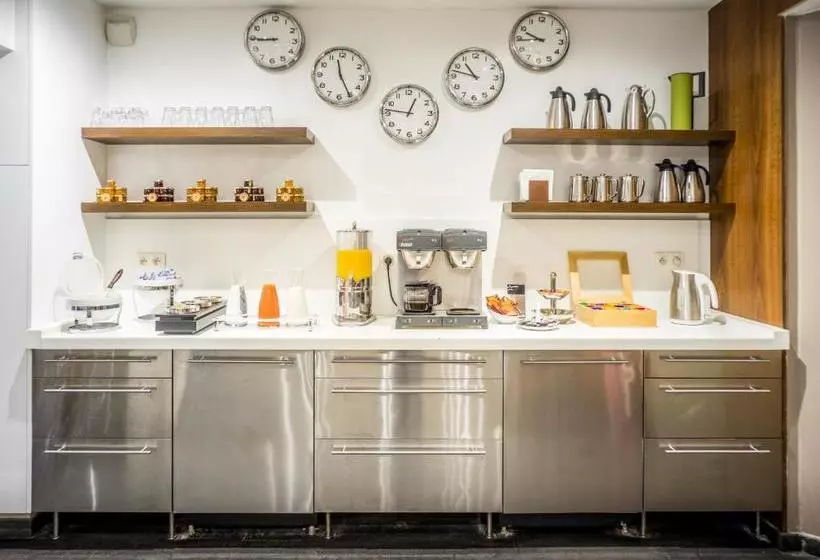 هتل Art Hôtel Congrès