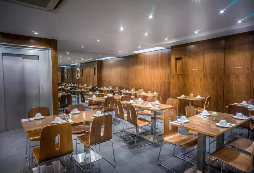 هتل Art Hôtel Congrès