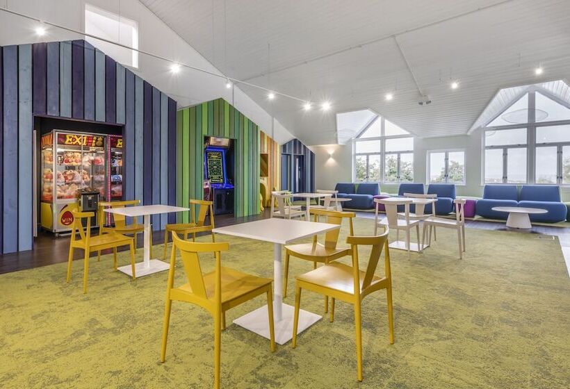 Hotel Cromer Country Club