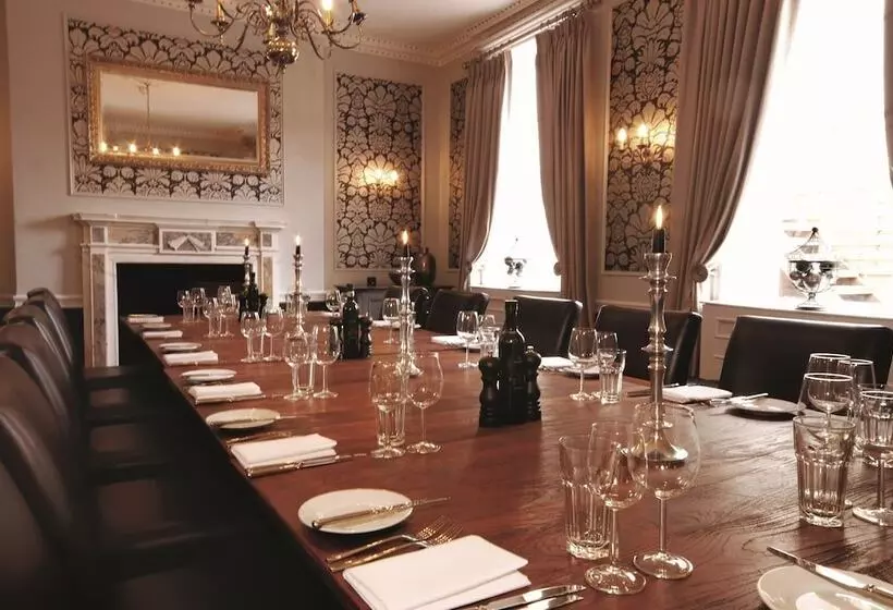 בית מלון כפרי Du Vin Poole