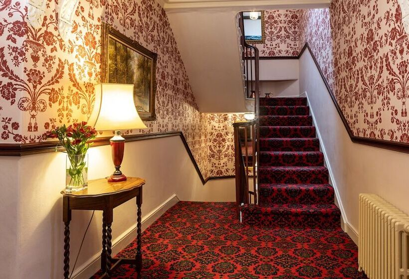 فندق Ees Wyke Country House