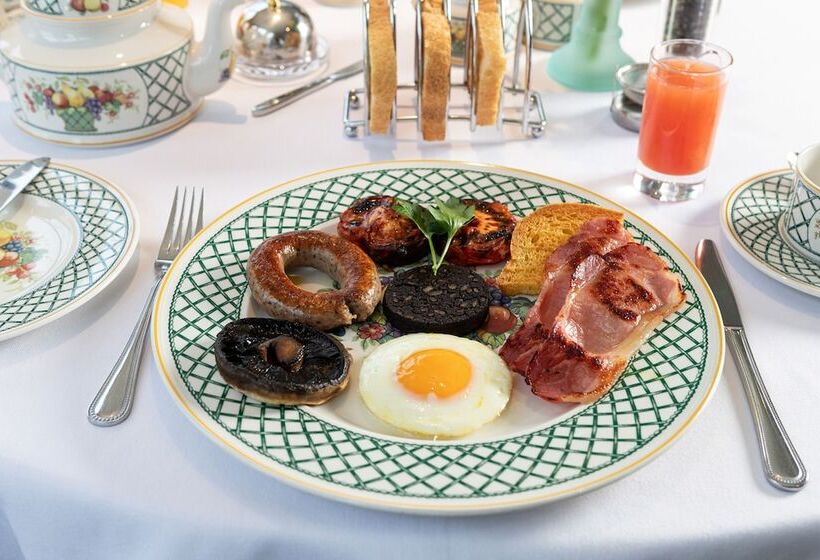 فندق Ees Wyke Country House