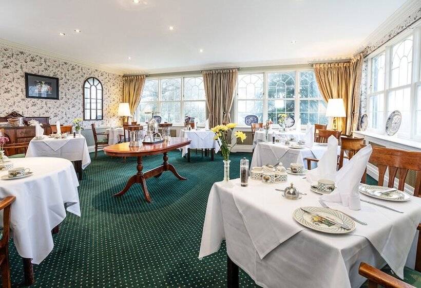 فندق Ees Wyke Country House