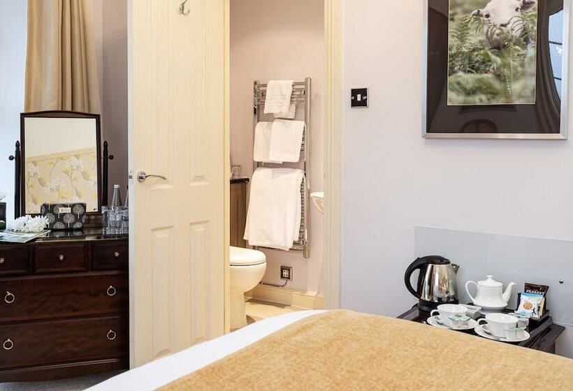 فندق Ees Wyke Country House