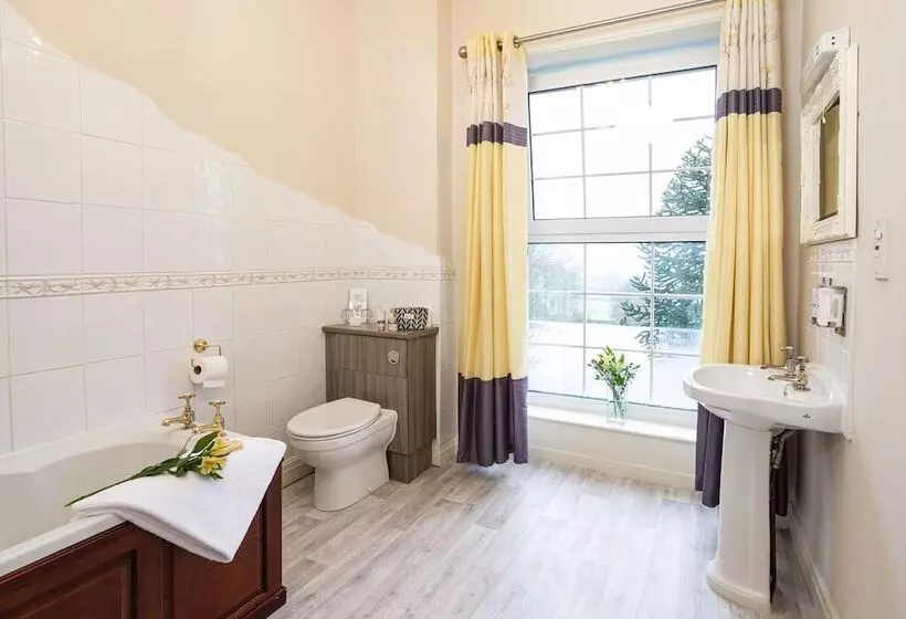 בית מלון כפרי Ees Wyke Country House