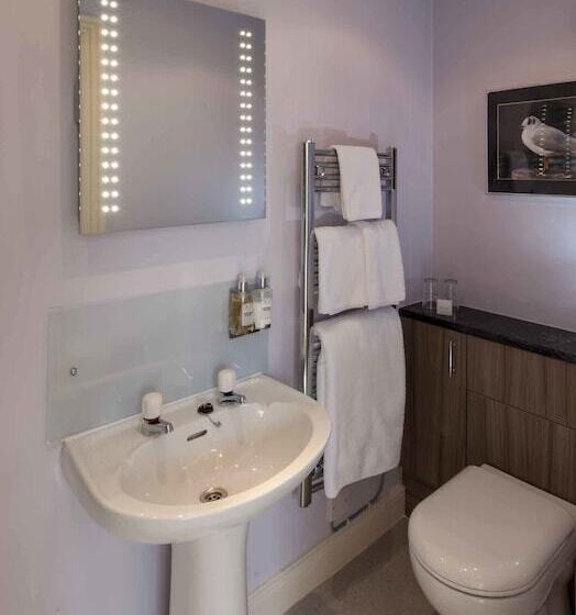 فندق Ees Wyke Country House