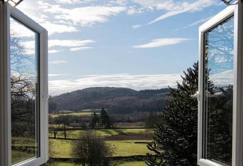 فندق Ees Wyke Country House