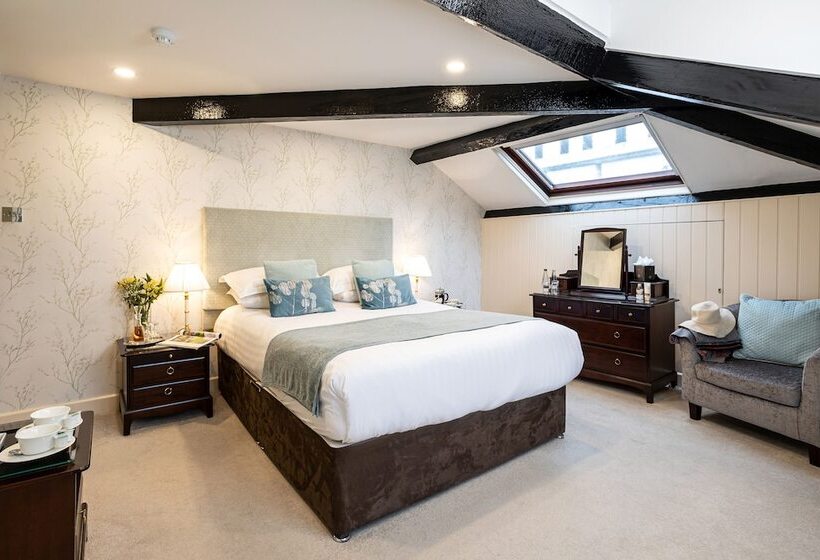 فندق Ees Wyke Country House