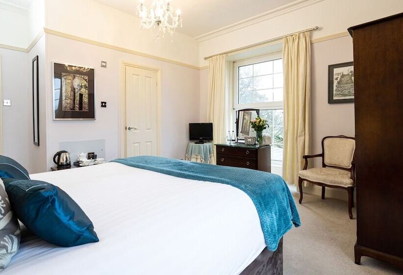 فندق Ees Wyke Country House