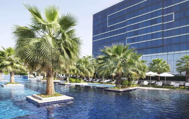 هتل Fairmont Bab Al Bahr