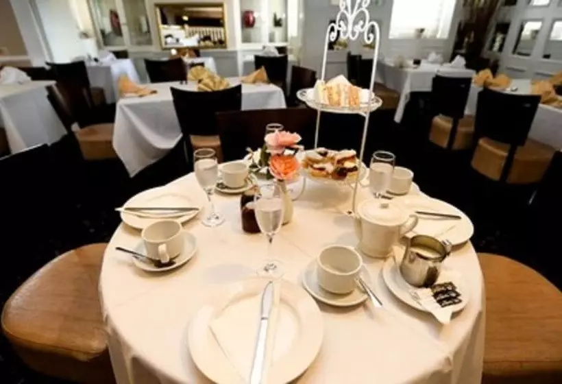 ホテル Fairways Lodge & Leisure Club