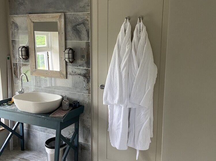 호텔 Furzeleigh Mill Inn