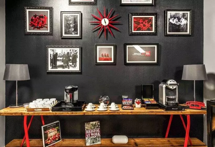 فندق Ibis Bristol Temple Meads