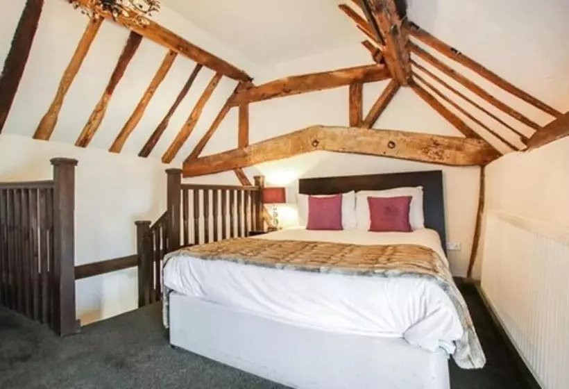 فندق King S Arms