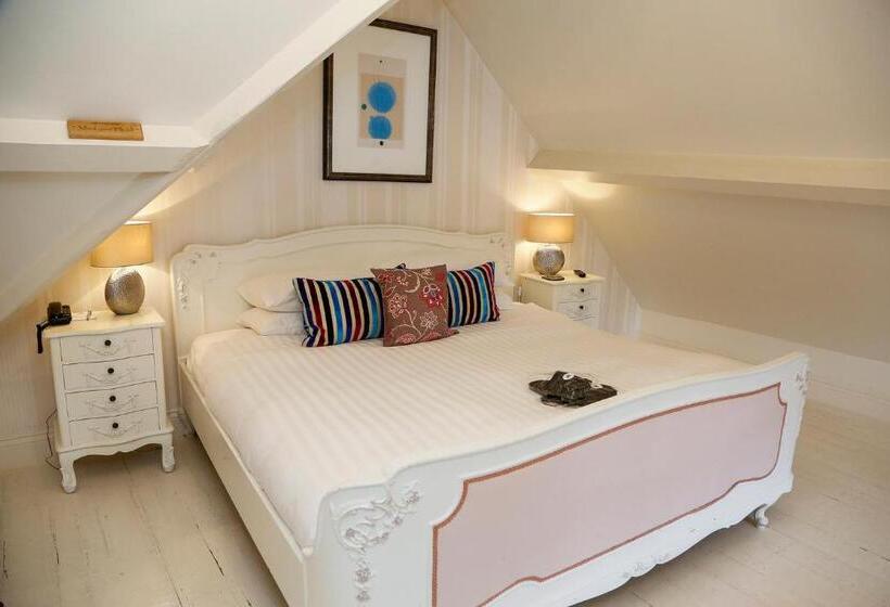 酒店 The Miller Of Mansfield Goring