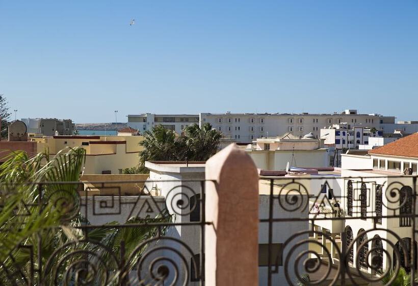 فندق Orson Welles