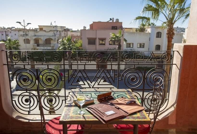 فندق Orson Welles