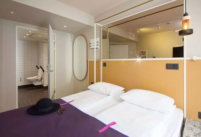 هتل Scandic Grensen