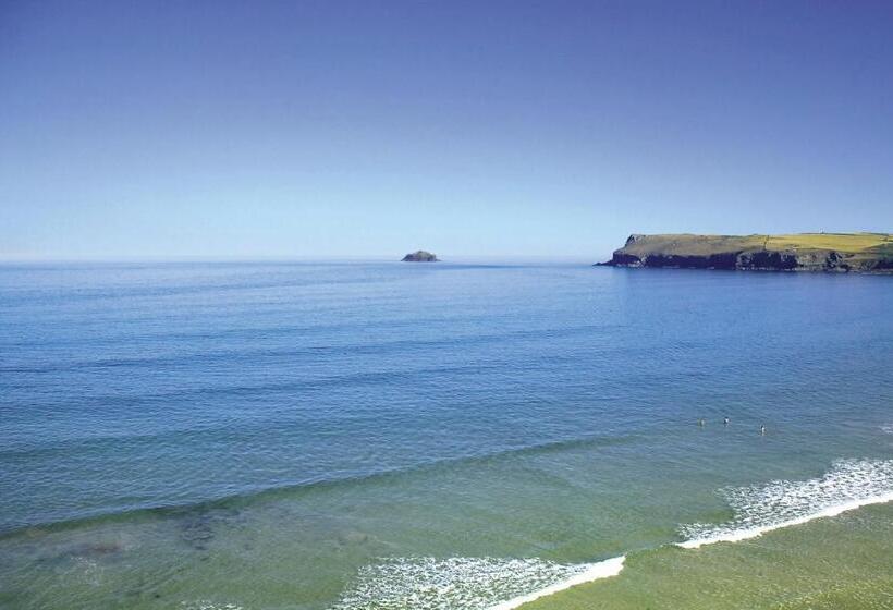 Отель St Moritz