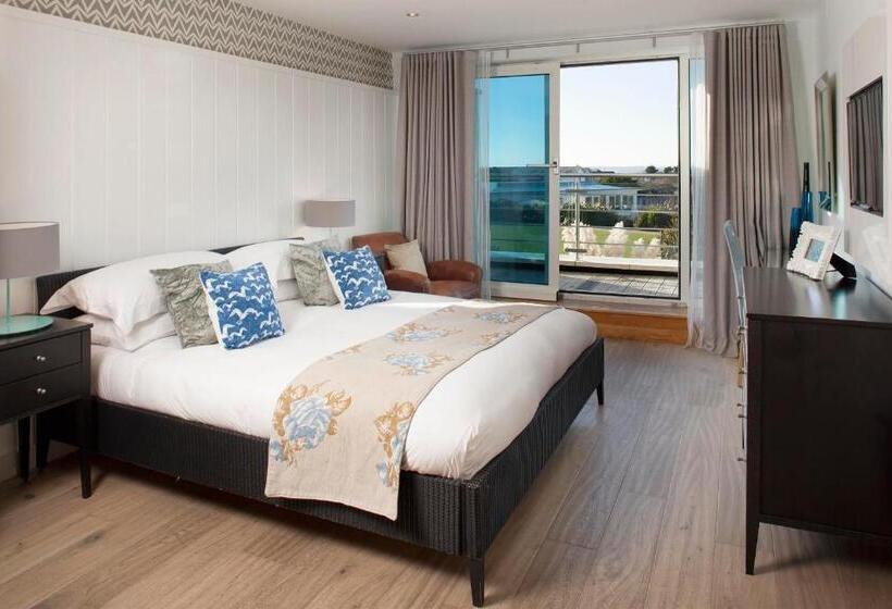 Отель St Moritz